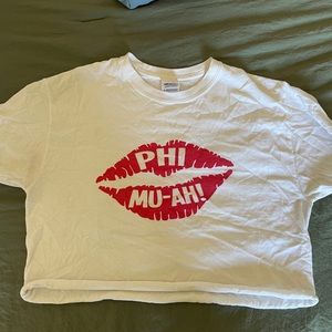 Phi mu crop tee